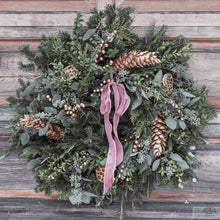 Load image into Gallery viewer, Heart of Gold Collection Premium Fresh Wreath
