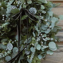 Load image into Gallery viewer, Jack Frost Collection Premium Fresh Wreath
