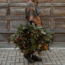 Load image into Gallery viewer, Magnolia Collection Premium Fresh Wreath