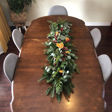 Load image into Gallery viewer, Seasonal Table Centrepiece