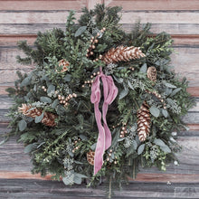 Load image into Gallery viewer, Heart of Gold Collection Premium Fresh Wreath
