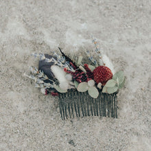 Load image into Gallery viewer, Everlasting Dried Flower Hair Comb
