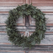 Load image into Gallery viewer, 32&quot; Fresh Evergreen Wreath
