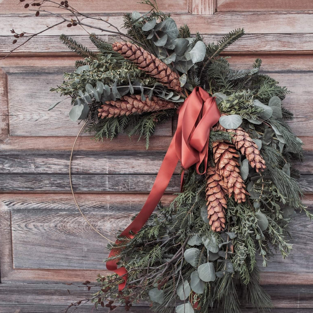 Fresh Half Moon Wreath